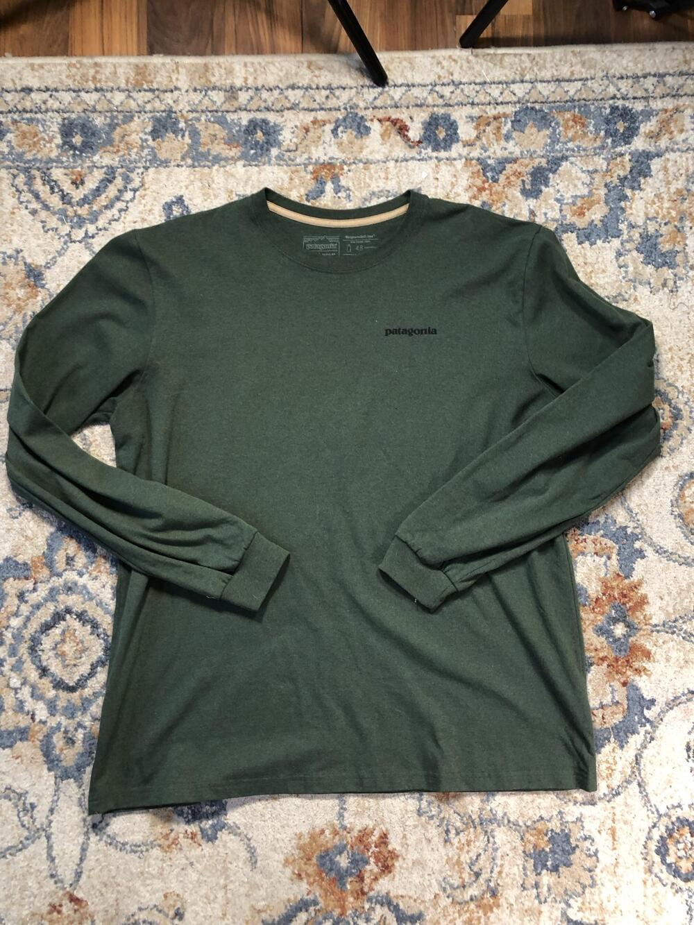 Patagonia Shirt Mens Large Green Long Sleeve Responsibili-Tee Logo Tee Tagless